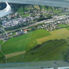 Flugwegposition um 15:36:24: Aufgenommen in der Nähe von Gemeinde Radstadt, Österreich in 1310 Meter
